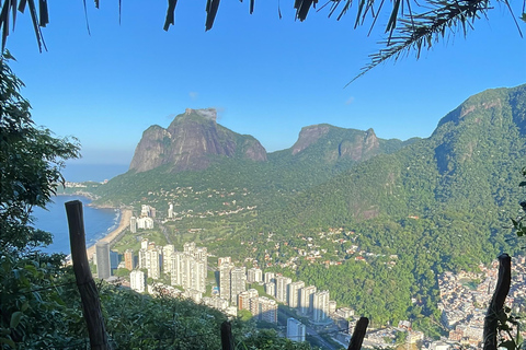 Dois irmãos sunrise hike & drone video