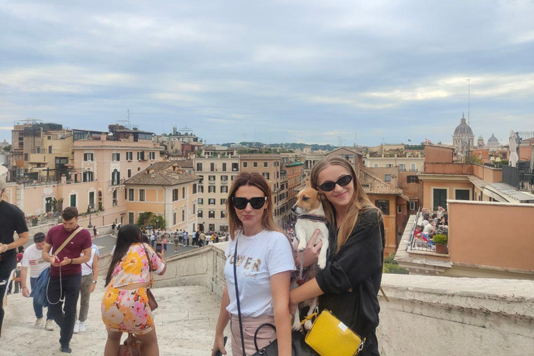 Roma: tour in golf cart con servizio di prelievo in hotelRoma: tour serali privati in golf cart nel centro della città