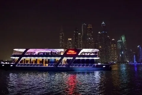 Dubaï : croisière au coucher du soleil dans la marina ou dîner-croisière avec bar ouvert