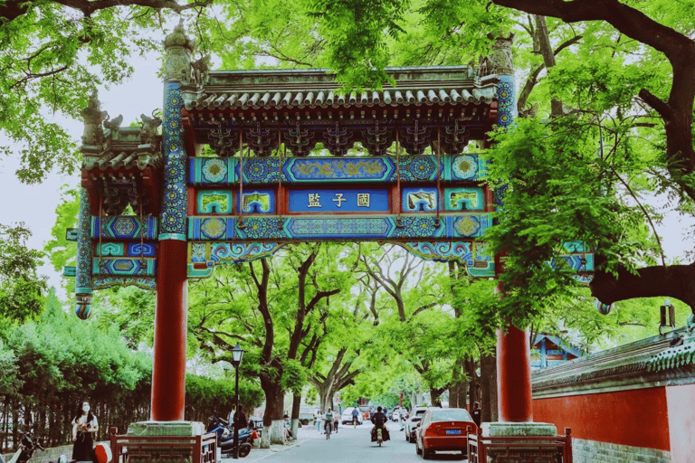 Peking: Spezialisierter Hutong-Spaziergang &amp; Imperial College TourSpezialität Hutong Walk &amp; The Imperial College Tour 10:00