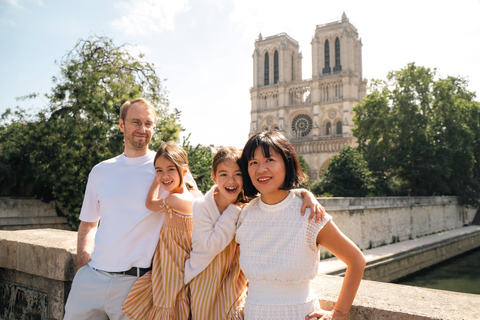 Paris: Notre-Dame Guided Tour w/ Bell Tower Timed Entry