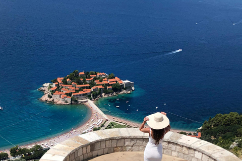 Budva: Bezaubernde Mediterranität