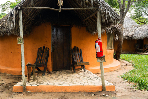 Vanuit Zanzibar: Selous G.R. safari met overnachting en vluchtengedeelde safari