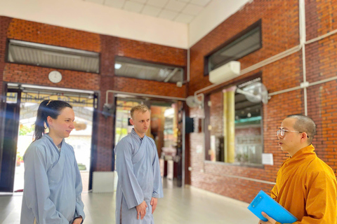 Ho Chi Minh Stad - Complete dag mindfulness meditatie retraite