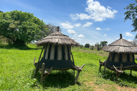 Uganda: Fort Patiko Slave Site & Ajulu/Moon Hills Day Trip