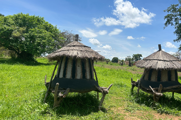 Uganda: Fort Patiko Slave Site & Ajulu/Moon Hills Day Trip