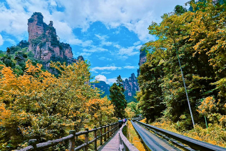 Zhangjiajie: 1-Day Avatar Peak Xiangxi Culture Tujia Feast Small Group Avatar Tianzishan Xiangxifu with Tickets
