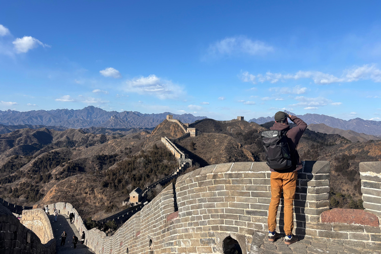 Beijing: Jinshanling Great Wall Private Tour with Lunch Bus to Jinshanling Great wall Hiking tour from Beijing