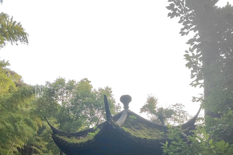 Hangzhou Jiuxi, Shililangdang & Yunqi Day Hiking Tour