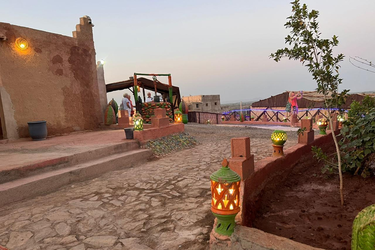 Marrakesh: Desert Sunset with Dinner and Show Marrakesh: Desert Sunset Camel ride with Dinner and Show