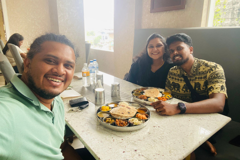 Colombo: Private City Tour with Driver and Car Colombo: Private City Tour with Driver and Van
