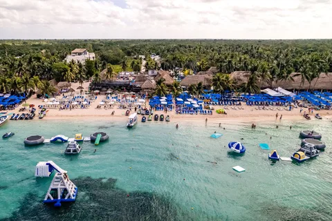Cozumel: Best Day Pass at San Francisco Fun Beach Club