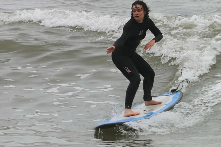 1-on-1 Surf Coaching in Lima – All Equipment Included