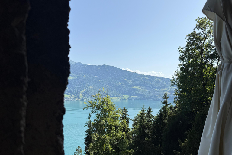 Interlaken: Tour zu den St. Beatus-Höhlen mit Abholung vom HotelInterlaken: St. Beatus-Höhlen-Tour mit Abholung vom Hotel