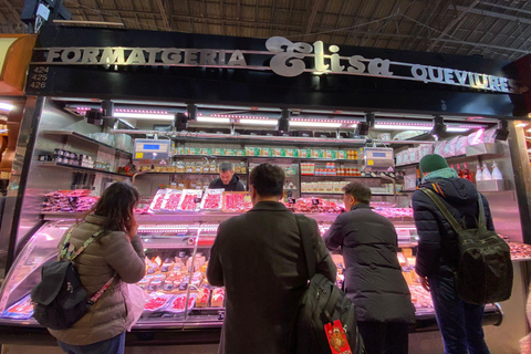 Barcelona: Street Food & Sightseeing Tour with Local Market