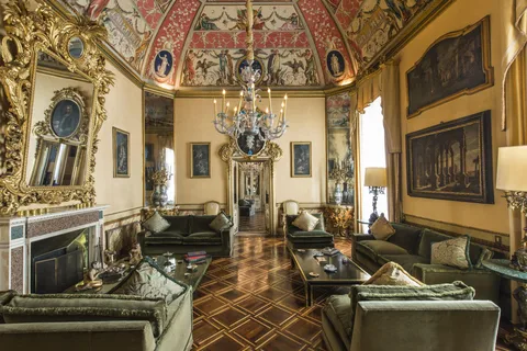Roma: Visita Privada Exclusiva al Palacio Ruspoli y Prosecco