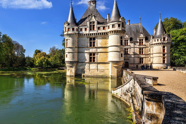 Azay-le-Rideau Castle : Guided Half-Day Tour from Tours