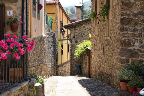 From Santander: Day Trip to Potes, Mogrovejo, and San Vicente de la Barquera From Santander: Day Trip to Potes, Mogrovejo, and San Vicente de la Barquera