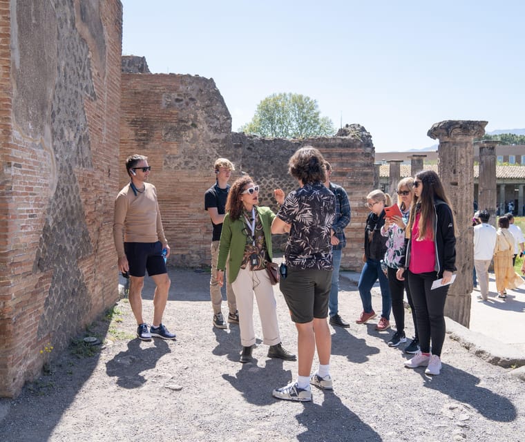 Pompeji, Überspringen Sie die Linie und Führung - Hizvo