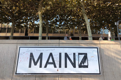 Tussen de Rijn en de sfeer van de oude binnenstad: ontspannen Mainz met een wijntjeTussen de Rijn en de oude stad: relaxte Mainz met een wijntje