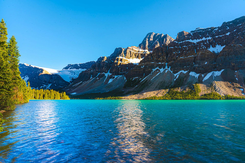 Calgary/Banff: Lake Louise, Moraine, Peyto &amp; Bow Lakes TourPickup at Canalta Lodge in Banff