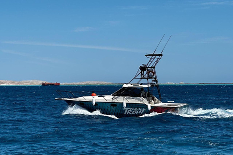 Hurghada: Przygoda wędkarska na Morzu Czerwonym z nurkowaniem i lunchem