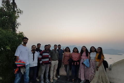 أودايبور: جولة غروب الشمس وليلة الألعاب