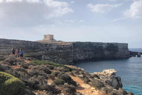 Desde Sliema o Bugibba: ferry de ida y vuelta a la Laguna Azul de CominoFerry de ida y vuelta a la Laguna Azul de Comino desde Bugibba