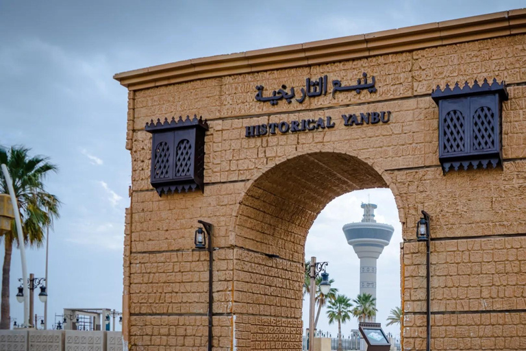 Yanbu: Guided Tour in The City of Springs Pickup From Medina