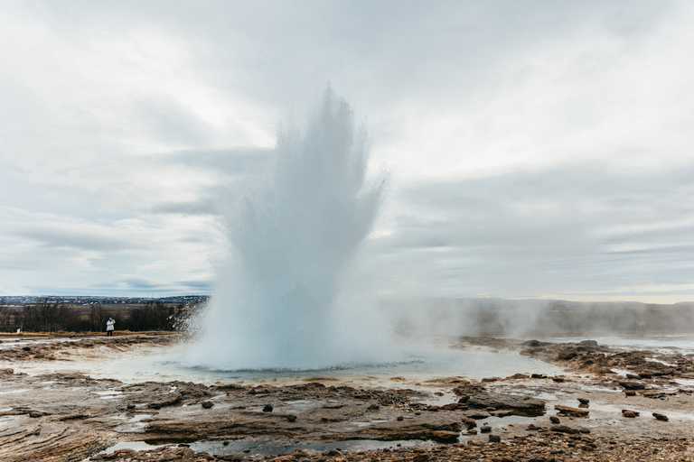 From Reykjavik: Golden Circle and Glacier Snowmobile TourTour without Hotel Pickup