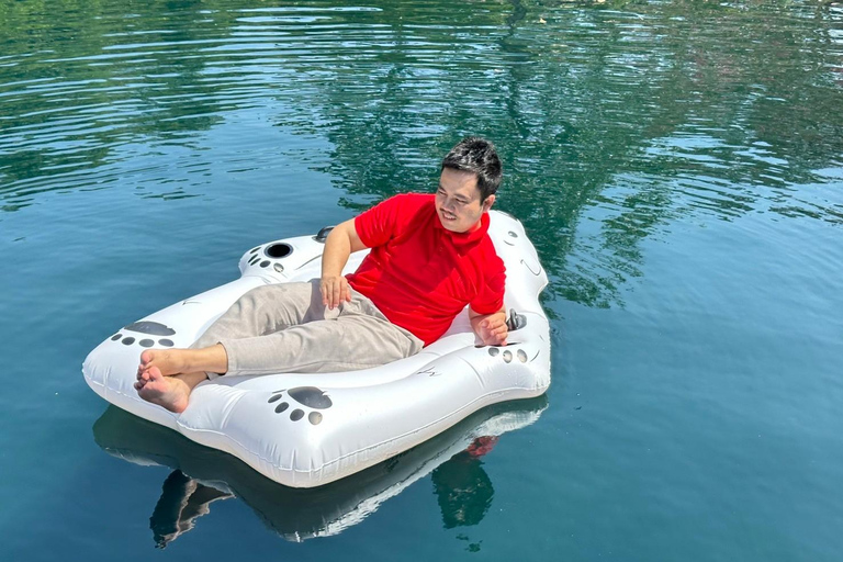 Khao Lak: Bamboe raften, olifanten voeren &amp; waterpark tour