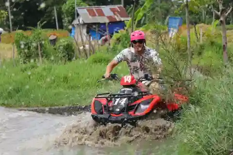 Excursion en quad dans la jungle de Bali et visite du volcan Kintamani