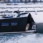Helsinki: esperienza guidata in una moderna sauna galleggiante finlandese