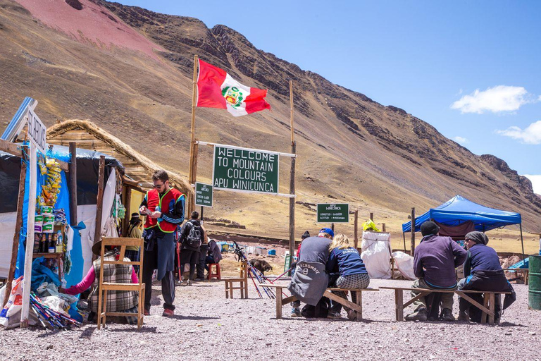 Depuis Cusco : Montagne de l'arc-en-ciel 1 jour + petit-déjeuner et déjeuner