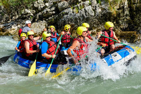 Castellane: Verdon Gorge Rafting Tour with Lunch Grand Canyon du Verdon : une journée complète de rafting