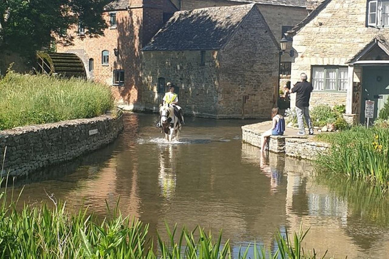 Excursão de ônibus para Cotswolds, Inglaterra