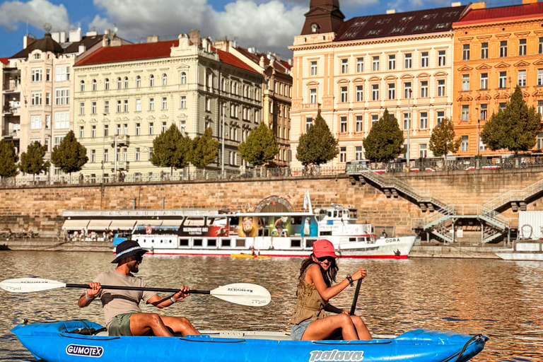 Prague: Guided Canoe Adventure – Discover Prague diferently