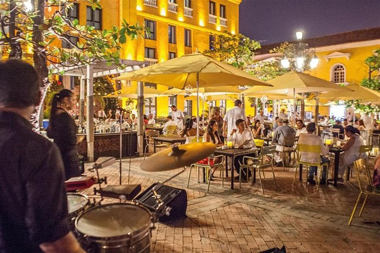 Cartagena: Tour privado pelos bares de salsa com guiaCartagena: Tour privado por bares de salsa com guia