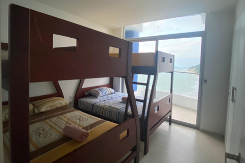 Esmeraldas: Tonsupa Apartamento frente al mar con jacuzzi