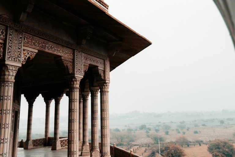 Vanuit Delhi: Taj Mahal privé dagtrip per sneltreinEconomic Class Tour zonder lunch en entreegeld