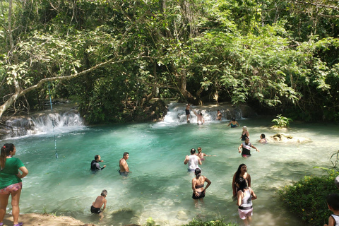 Cascadas &quot;Tradizione e divertimento nella Sierra&quot;.