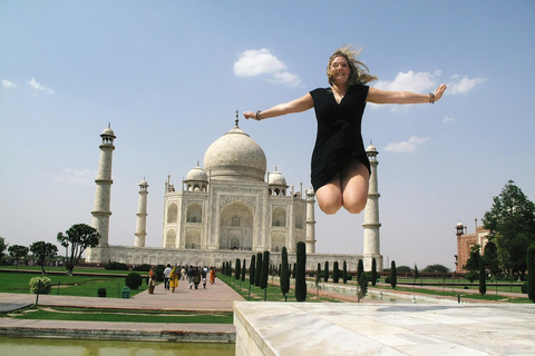 Taj lo stesso giorno con voli locali da Mumbai