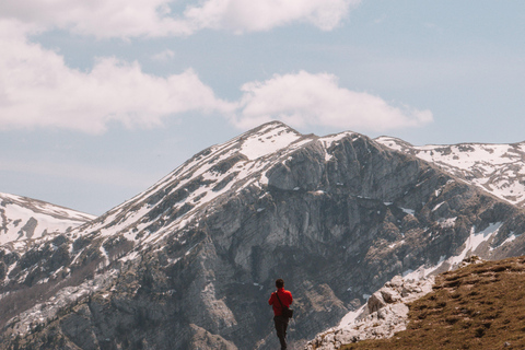 The loneliest village in Bosnia | Hike to Lukomir (from Sarajevo)