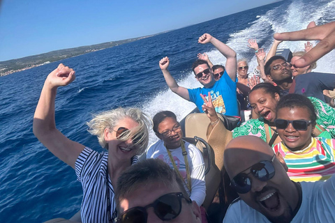 Split: Lagoa Azul, Hvar e 5 Ilhas Tour em pequenos grupos de barco