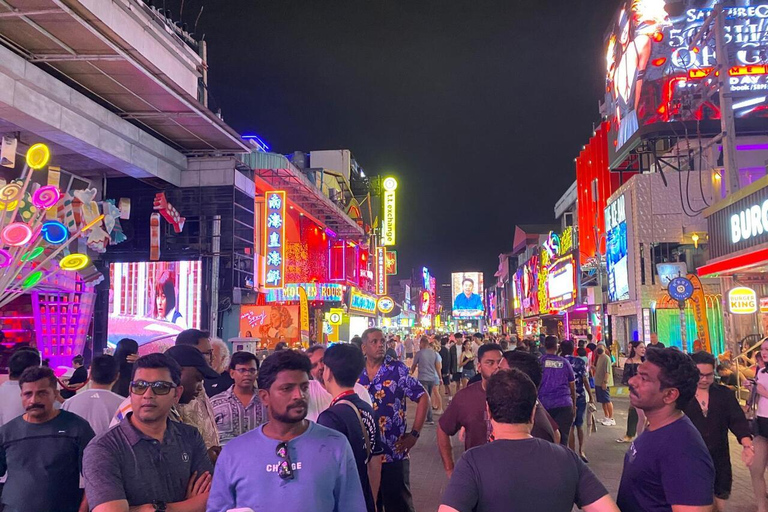 芭堤雅：夜生活之旅（含屋顶酒吧和步行街）Pattaya: Nightlife Tour with Rooftop Bar &amp; Walking Street