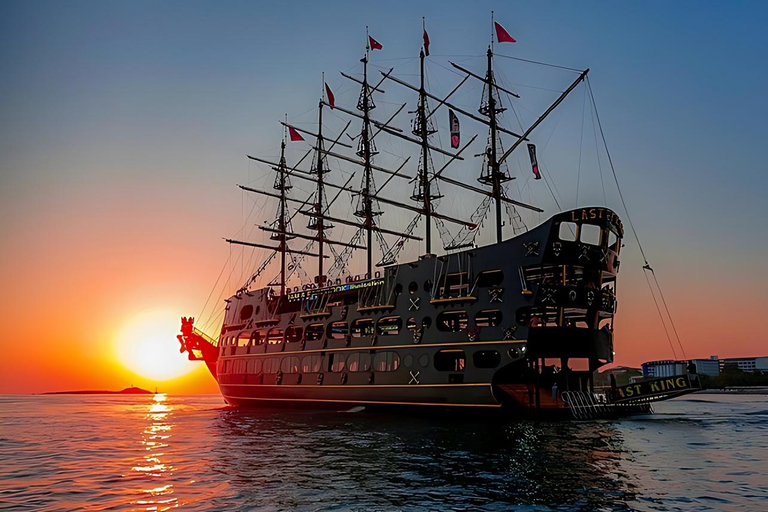 Antalya: Sunset Pirate Boat Trip with Dinner and Transfer Only Meetingpoint