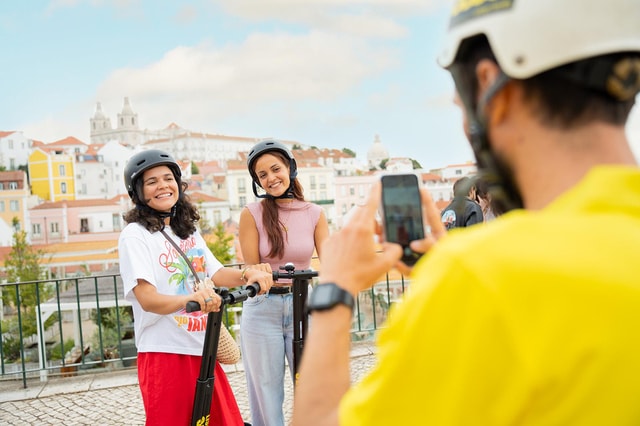 Lisbon: Segway Medieval Tour of Alfama and Mouraria