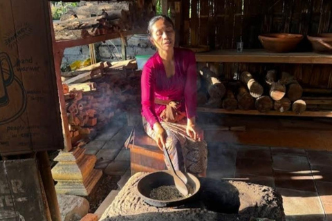 Mount Batur Sunrise Jeep Tour with Black Lava & Breakfast Tour with pick up hotel