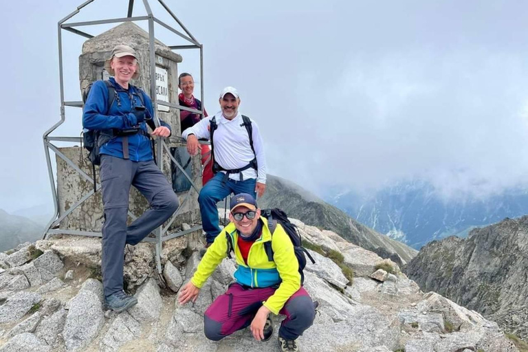 Musala Peak, Rila Mountains: Full-Day Hiking Tour from Sofia Climb Musala Summit with web Audioguide in EN,ES,IT,FR,DE,RU