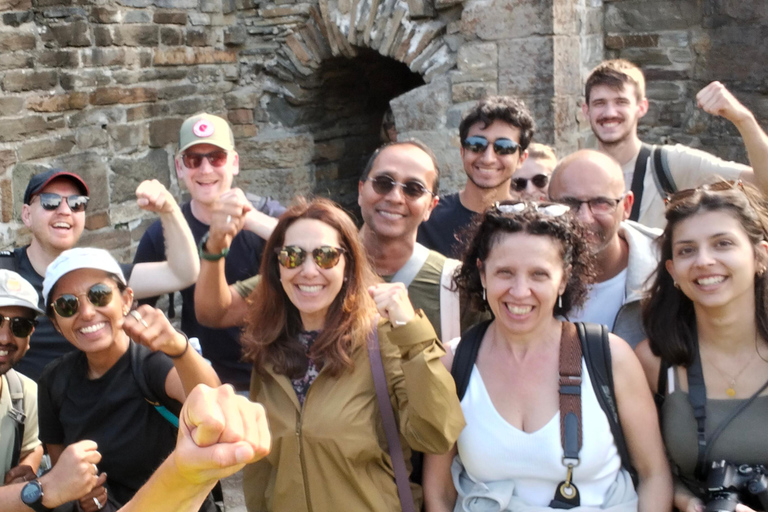 Oslo Morning Walk: Historic Highlights & Fresh Cinnamon Buns